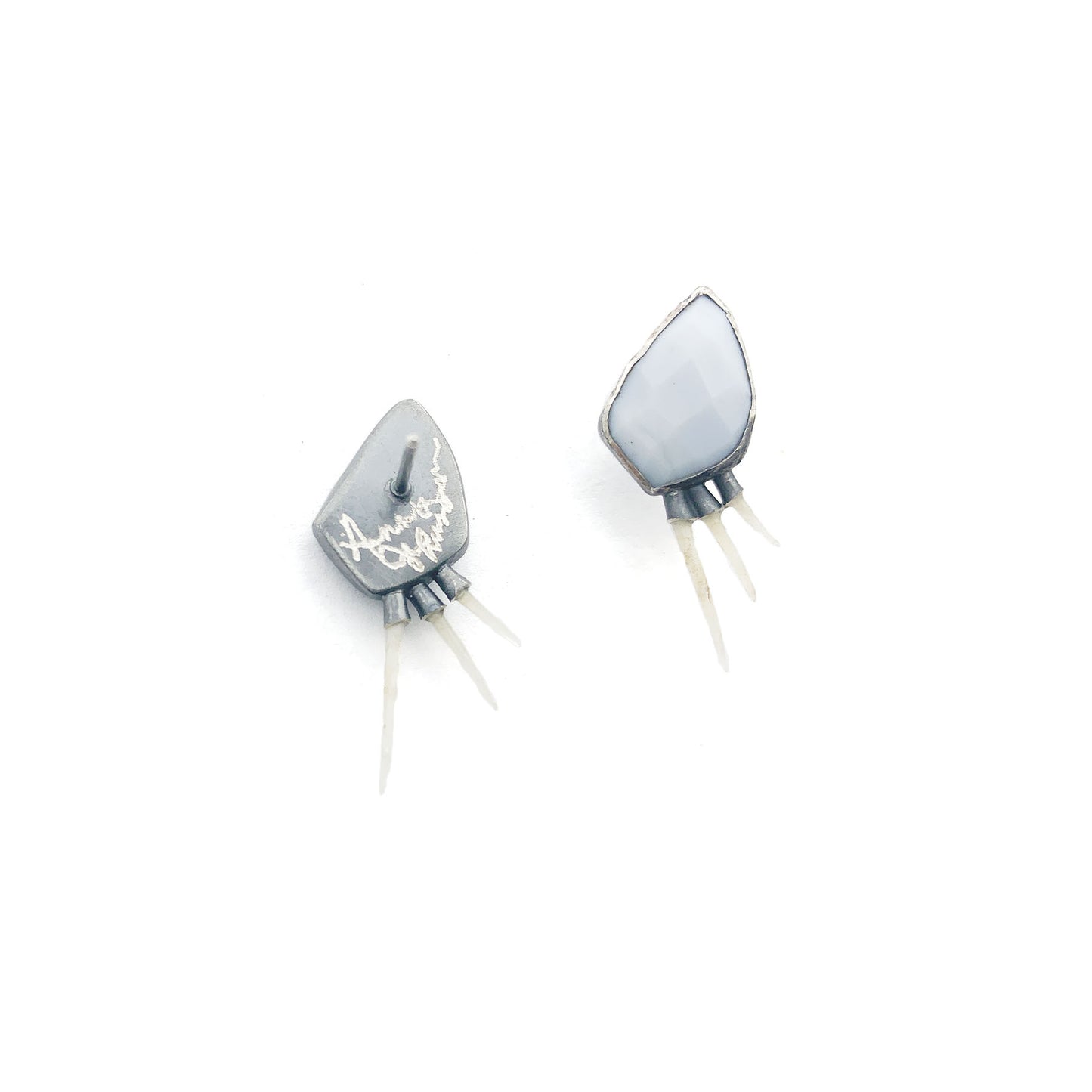 Chalcedony Spine Studs