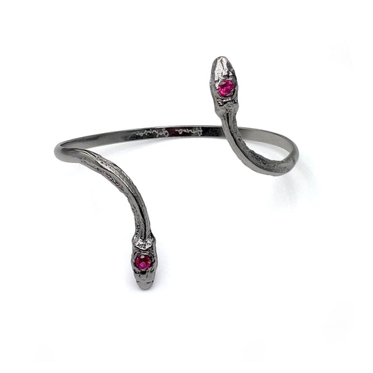 Ruthenium Ruby Serpentine Cuff